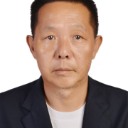 吴亚伟
