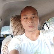 李小亮