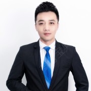 张磊