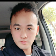 钟伟新