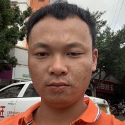 施超