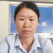 李菁菁