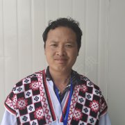 龍圣榮