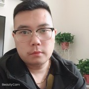 万辉