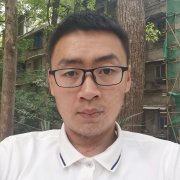 张坤