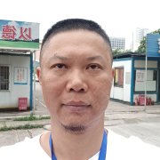 刘明