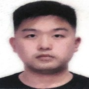 甄啸