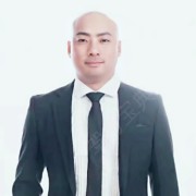李存伟