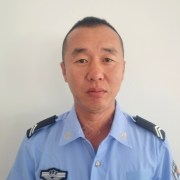 郭大伟
