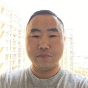华利春
