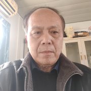 张国红