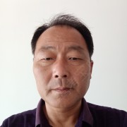 王小强