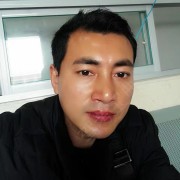 张昱