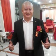 王健