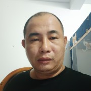 黄德华