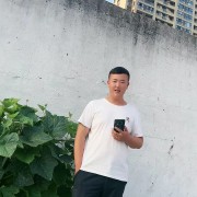 陆威震