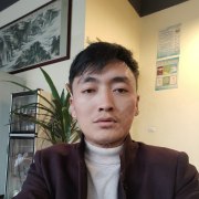 保飞龙