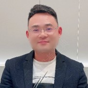 驾考培训班何教练