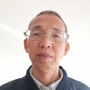梁开云