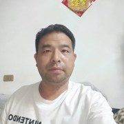 王国良