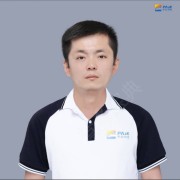 何伟
