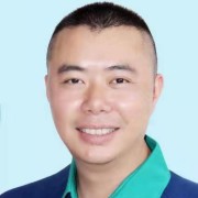 黄忠辉