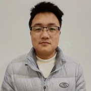 杨坤鹏