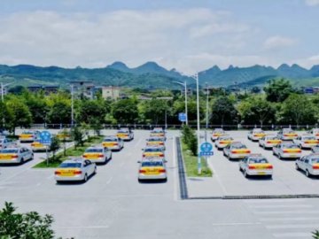 弘达驾校