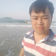 杨飞