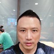 罗锐