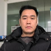 刘朱斌