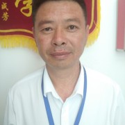 瑚成朗