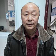 潘强