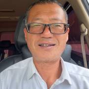 李伟