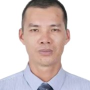 覃新兴