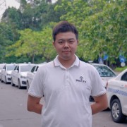 唐健