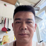 王新东
