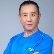 王建新