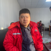 王亚新