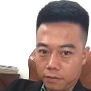 李勃