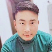 李银龙