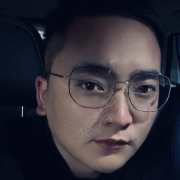 朱校莹