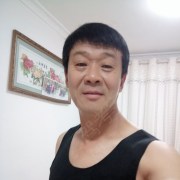 陳悅?cè)A