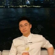 王大伟