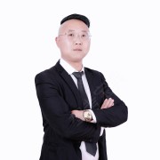 陈刚