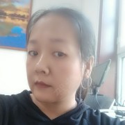 张小英