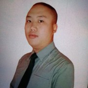 龙金成