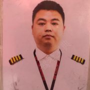 梁刚