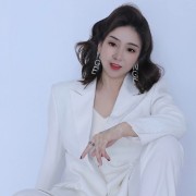 张亚妮