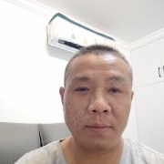 廖伟